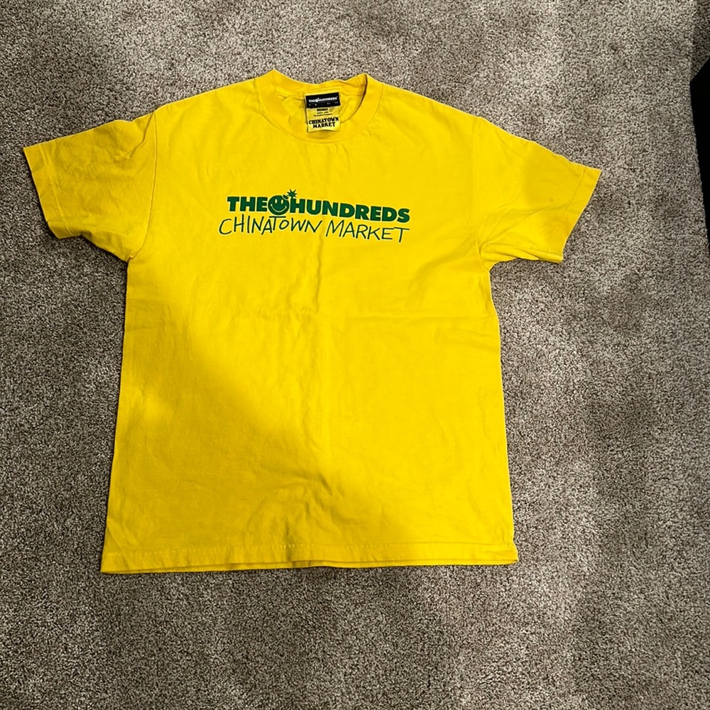 The hundreds X Chinatown market tee size large